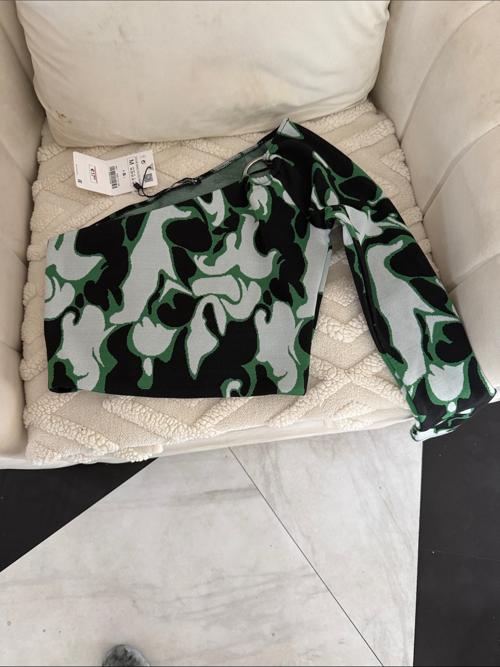 Zara Black, Green & Light Gray One-Shoulder Crop Top